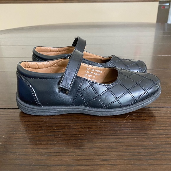 Angels Girls Mary Jane Shoes - Picture 2 of 8